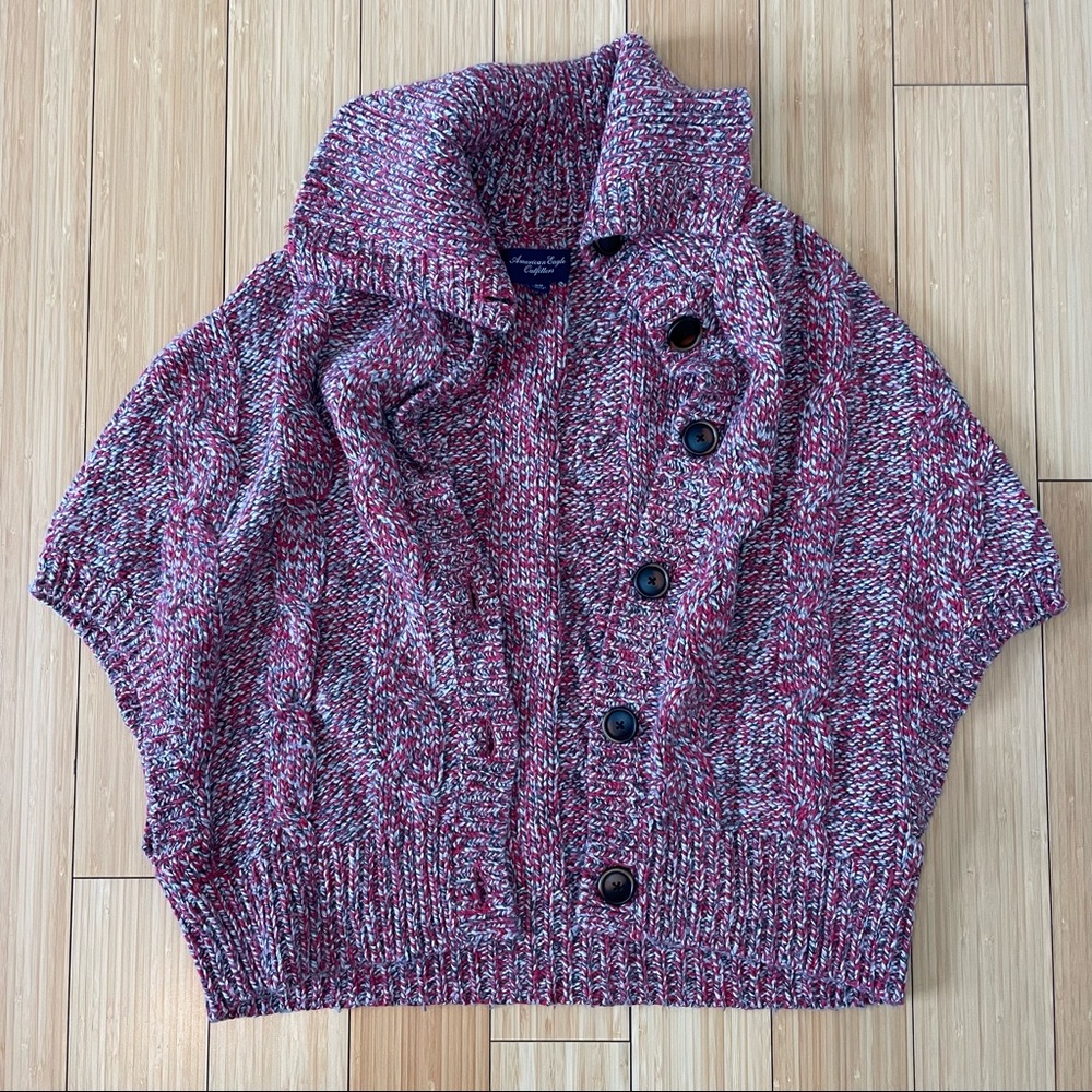 | American Eagle | Knit Sleeveless Cardigan. Size M.